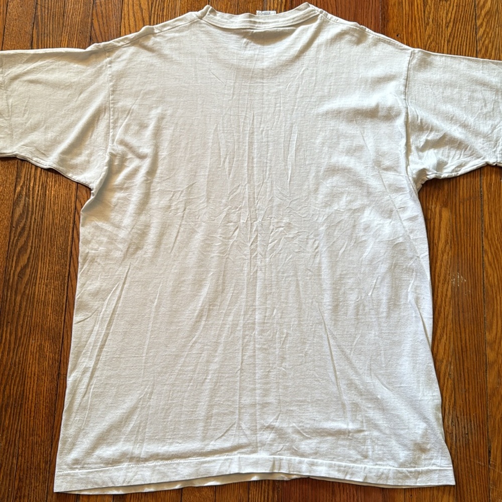 90’s Disney Single Stitch Vintage T-Shirt - Picture 7 of 7